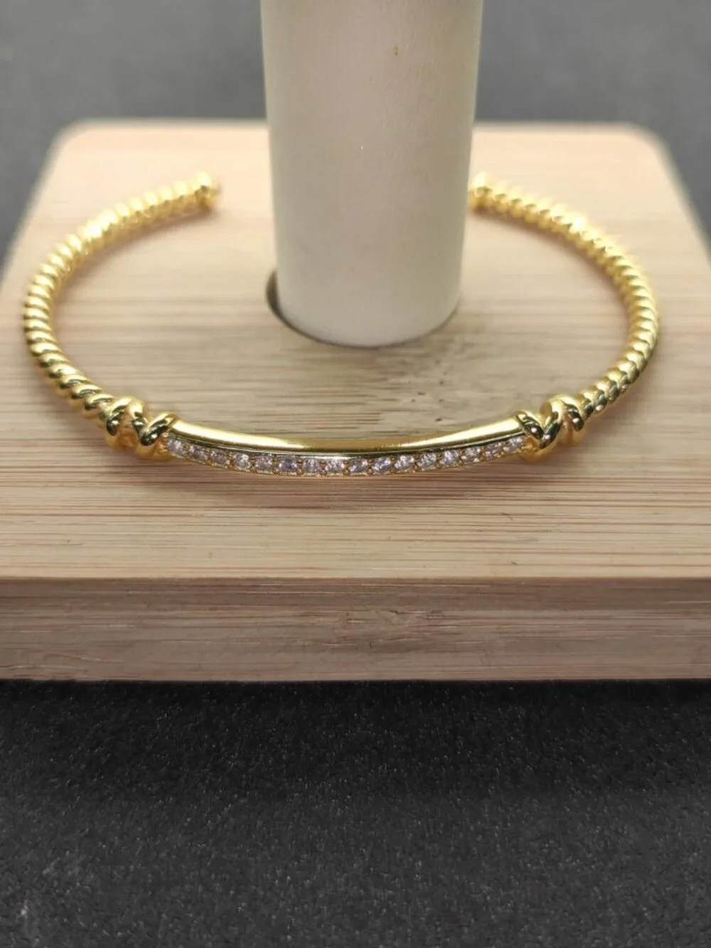 😗David Yurman😗 3MM bracelet with diamond